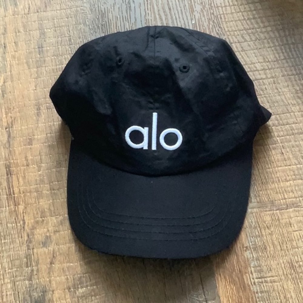 ALO Yoga Black Baseball Cap OS